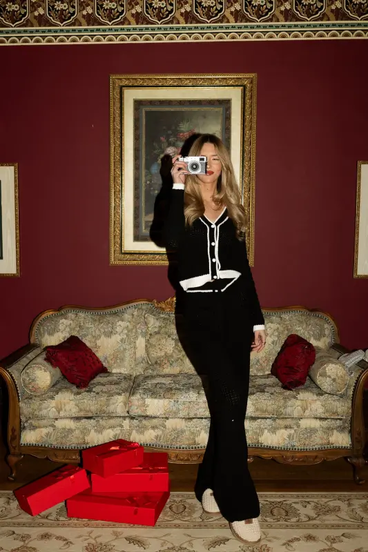 Contrast Knit Pants in Black/Cream